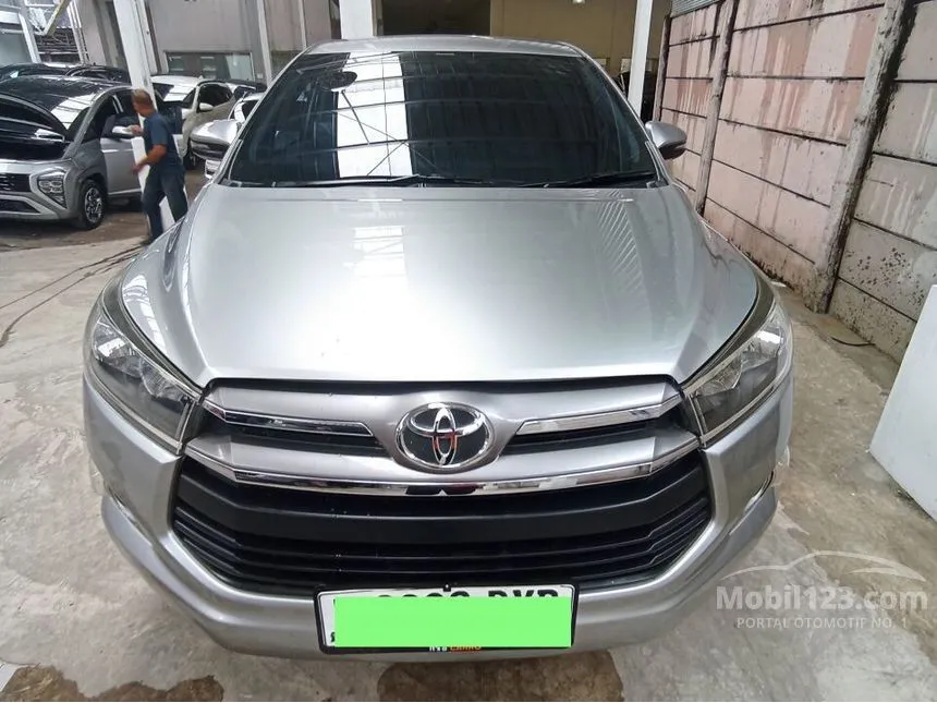 Jual Mobil Toyota Kijang Innova 2018 G 2.4 di Banten Automatic MPV Silver Rp 307.000.000