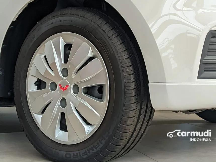 2024 Wuling Confero DB MPV