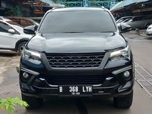 2017 Toyota Fortuner 2.4 TRD SUV