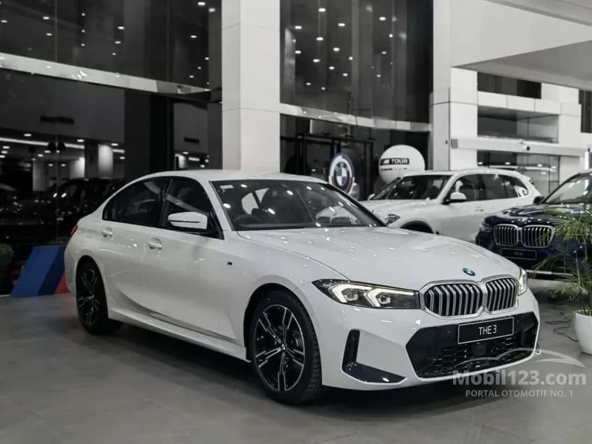 Jual Mobil BMW 320i 2023 M Sport 2.0 di Banten Automatic Sedan Putih Rp 1.130.000.000