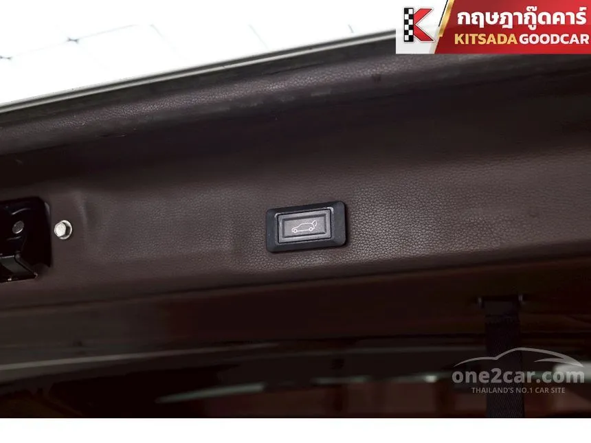 2020 Toyota HIACE GL Van