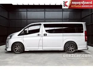 2020 Toyota HIACE 2.8 GL Van