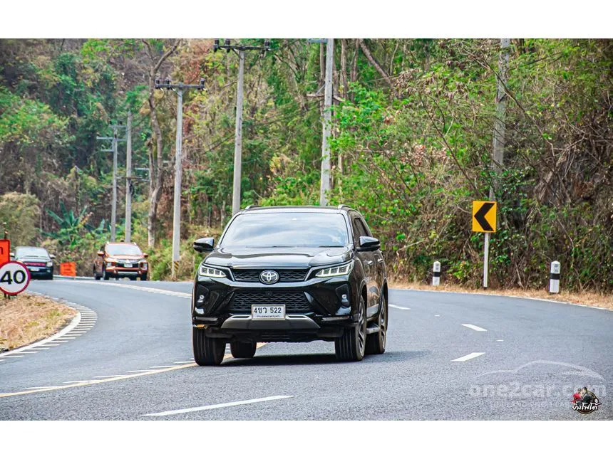 2023 Toyota FORTUNER Legender SUV