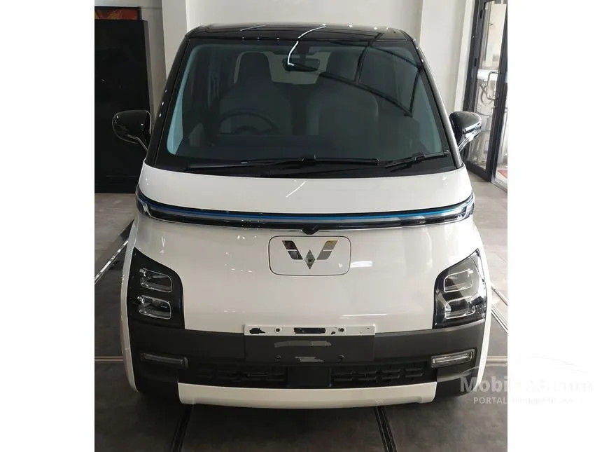 Jual Mobil Wuling EV 2024 Air ev Charging Pile Long Range di Banten Automatic Hatchback Putih Rp 255.500.000