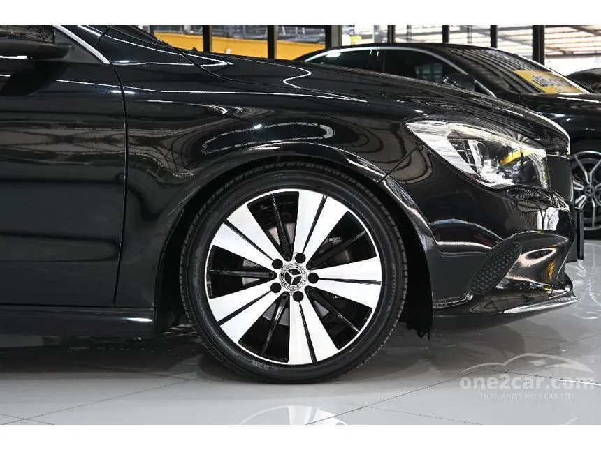 2019 Mercedes-Benz CLA200 Urban Sedan
