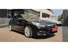 Honda Accord VTIL 2.4 AT 2017 Hitam Facelift Service Record