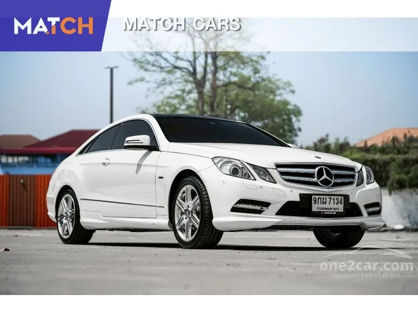 2012 Mercedes-Benz E200 CGI BlueEFFICIENCY Sedan