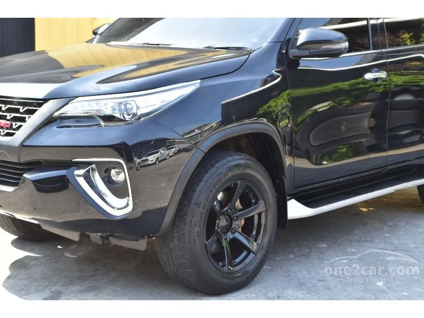 2018 Toyota FORTUNER V SUV
