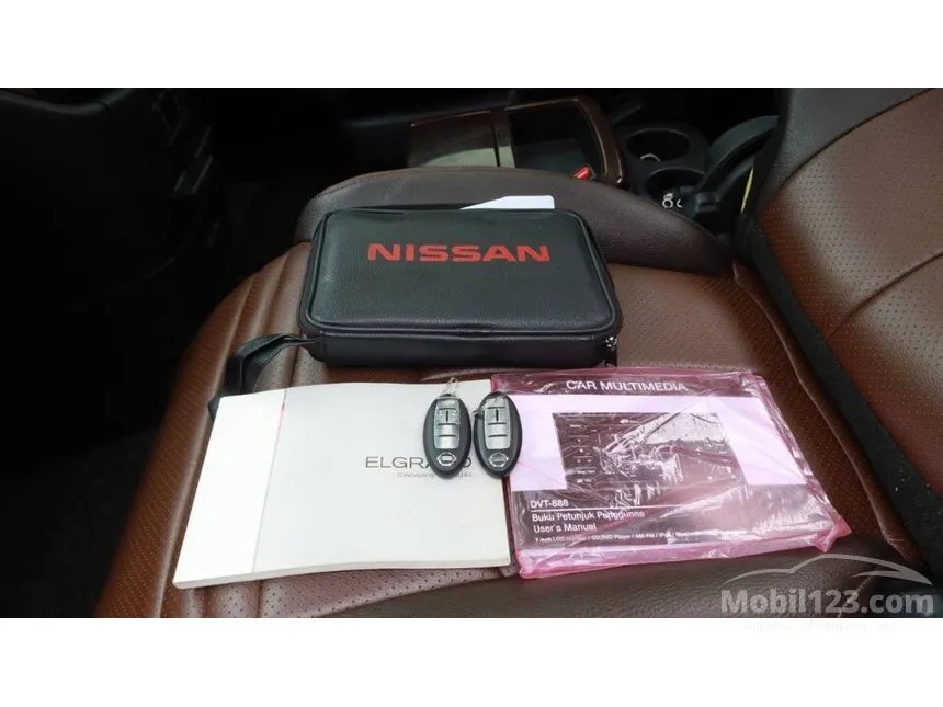 2011 Nissan Elgrand Highway Star MPV