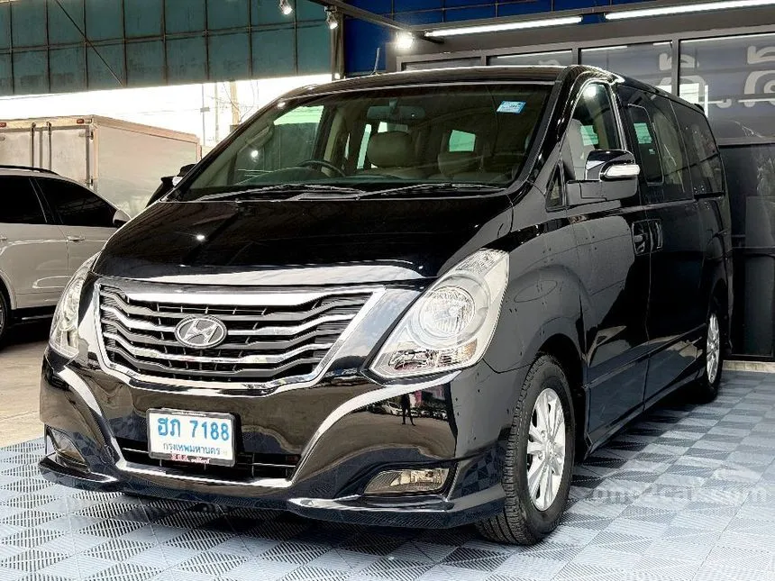 2013 Hyundai H-1 Deluxe Van