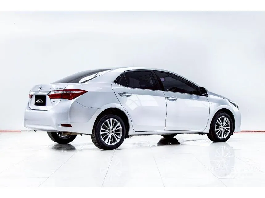 2014 Toyota Corolla Altis E CNG Sedan