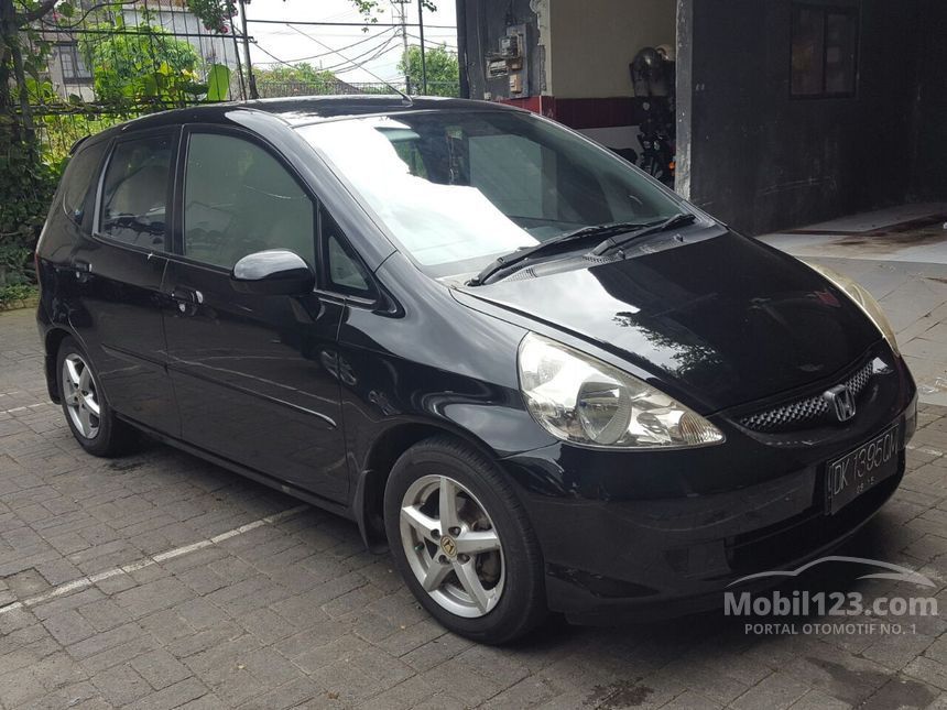 Jual Mobil Honda Jazz 2006 i-DSI 1.5 di Bali Manual 