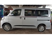 2013 Daihatsu Luxio 1.5 M Wagon.harga damaiii