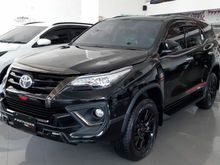 2020 Toyota Fortuner 2,4 TRD SUV PROMO FORTUNER MURAH DP 70JT