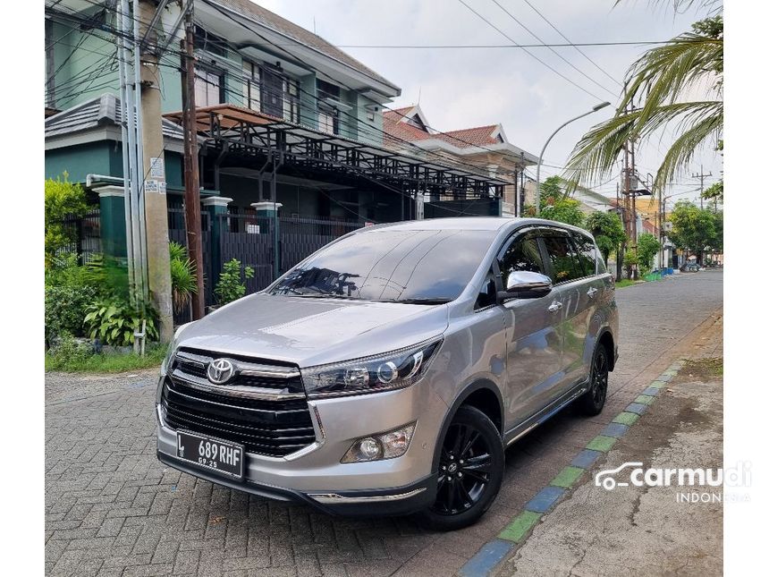 Toyota Kijang Innova 2019 Venturer 2.0 in Jawa Timur Automatic MPV ...
