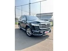 2023 Toyota Land Cruiser 3.3 300 VX-R SUV service record toyota LOw KM
