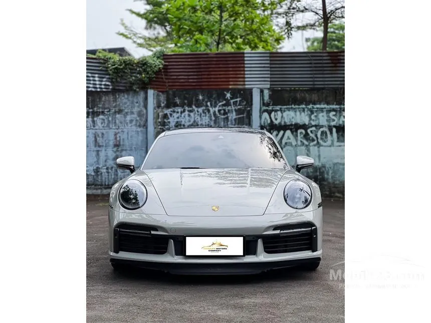 2022 Porsche 911 Turbo S Coupe