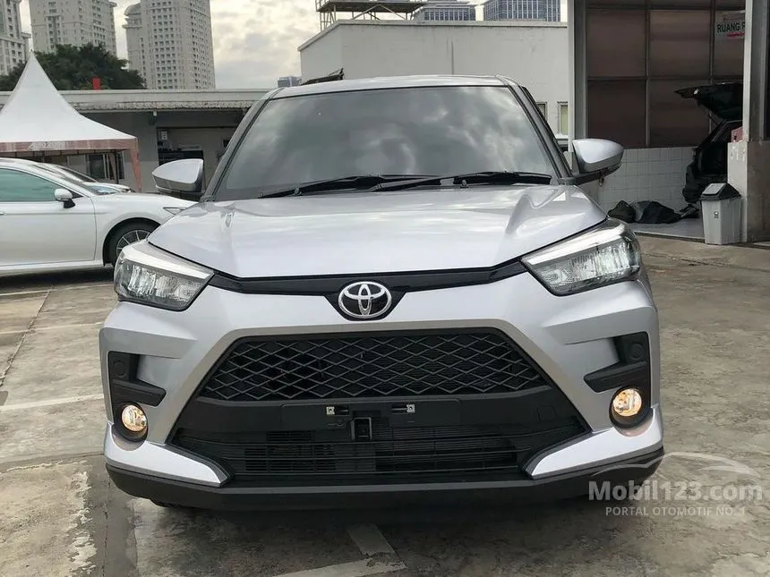Jual Mobil Toyota Raize 2023 G 1.2 di DKI Jakarta Manual Wagon Silver Rp 203.000.000