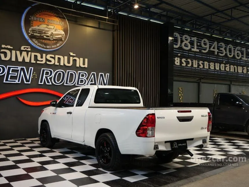 2018 Toyota HILUX REVO J Smart Cab Pickup