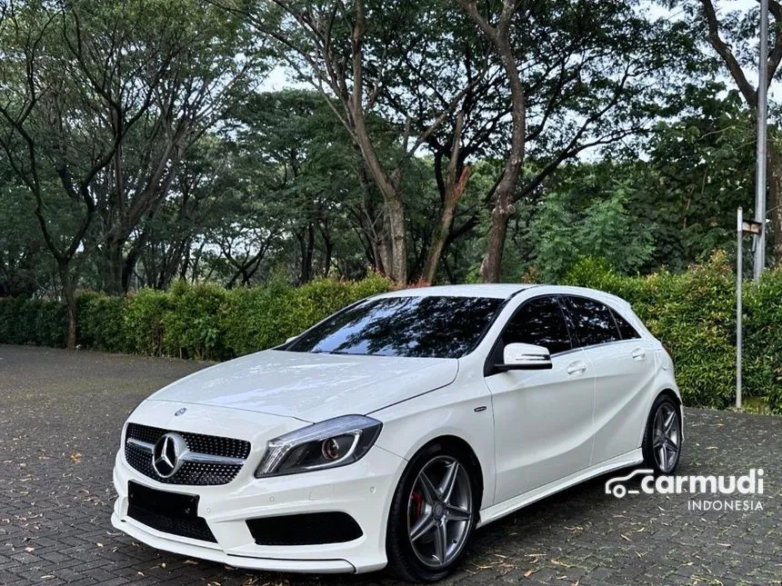2013 Mercedes-Benz A250 Sport Hatchback