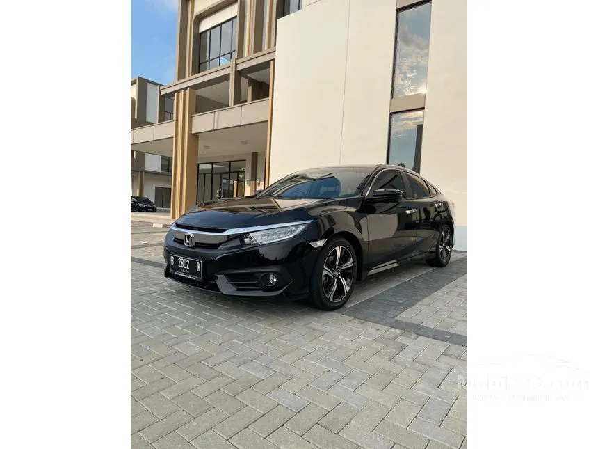 2016 Honda Civic ES Sedan