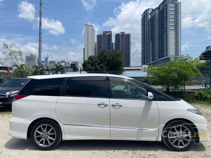 2009 Toyota Estima Aeras MPV