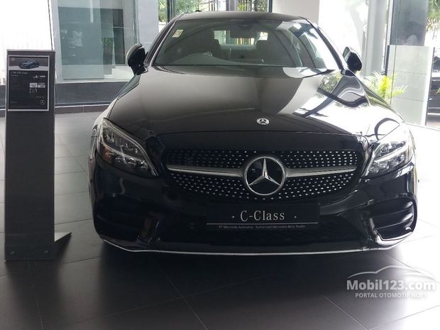 Mercedes-Benz Bekas & Baru Murah - Jual Beli 6.739 Mobil Di Indonesia ...