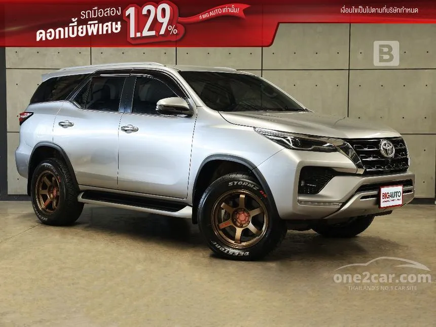 2022 Toyota Fortuner V SUV