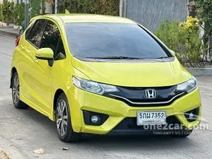2016 Honda JAZZ 1.5 SV+ Hatchback