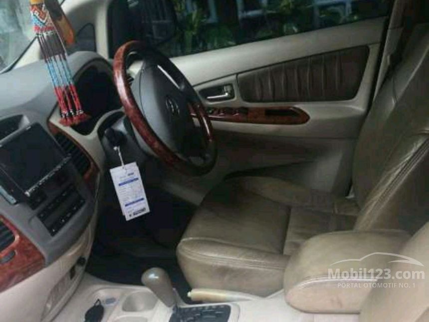 2007 Toyota Kijang Innova V Luxury MPV