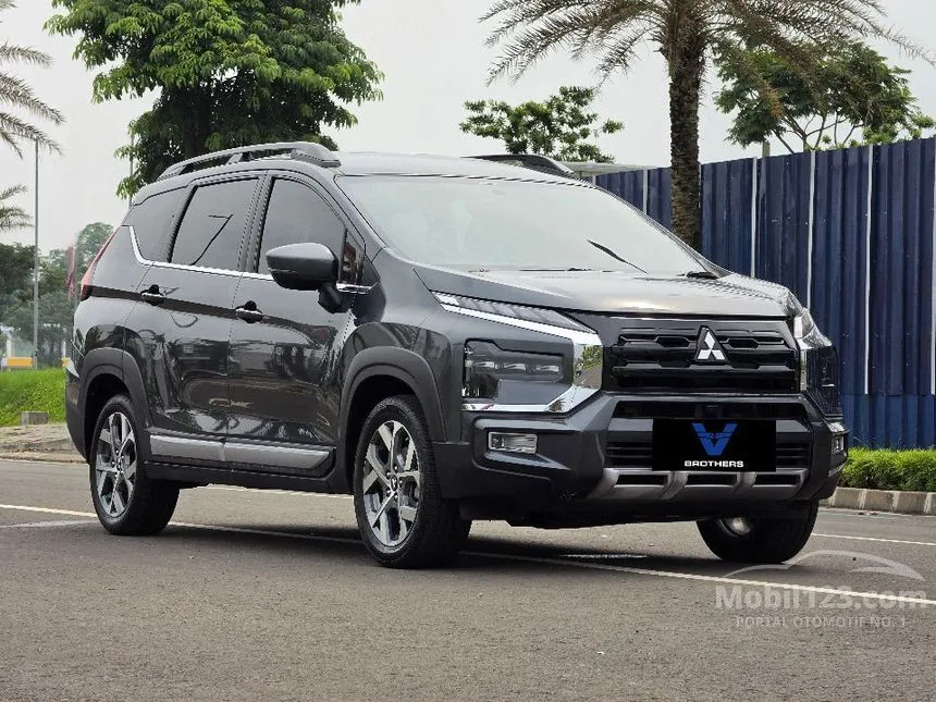 2022 Mitsubishi Xpander Cross Premium MPV