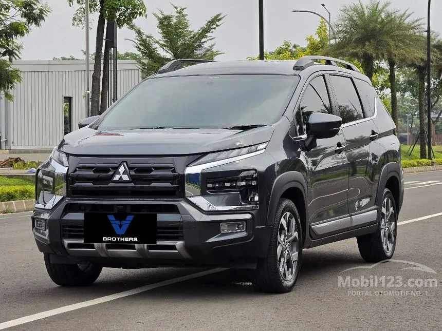 2022 Mitsubishi Xpander Cross Premium MPV