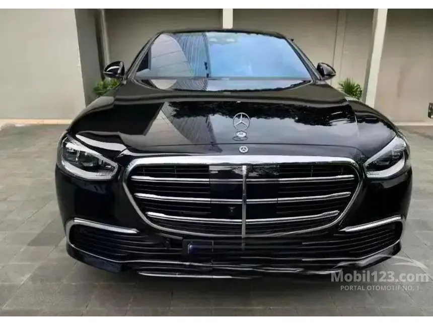 2023 Mercedes-Benz S450L Luxury 4MATIC Sedan