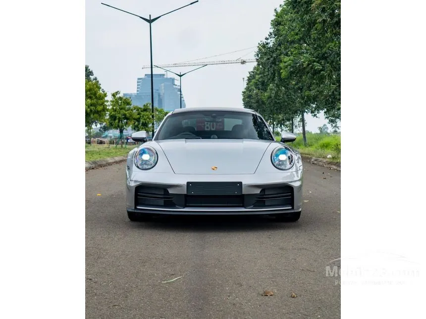 2025 Porsche 911 Carrera Coupe