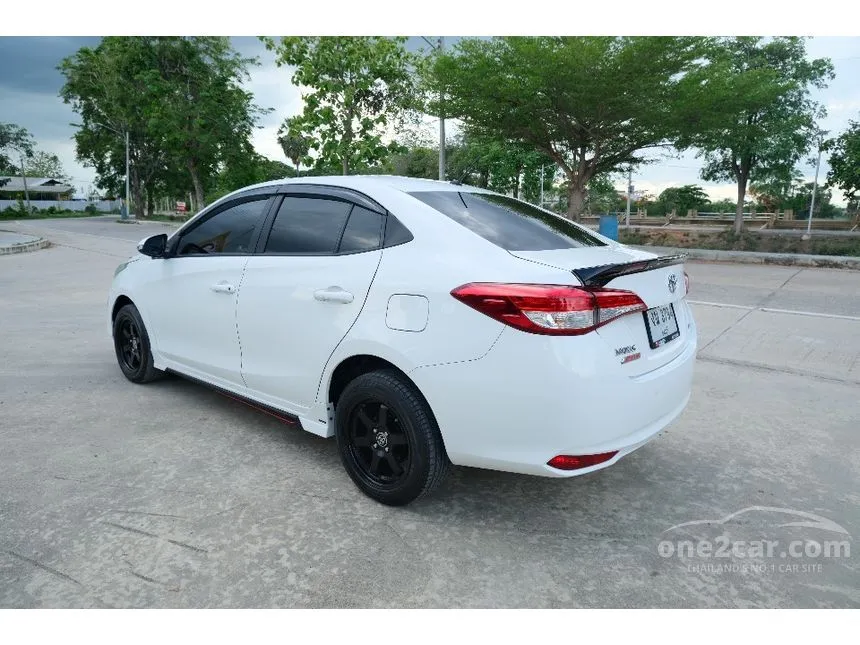 2018 Toyota Yaris Ativ E Sedan