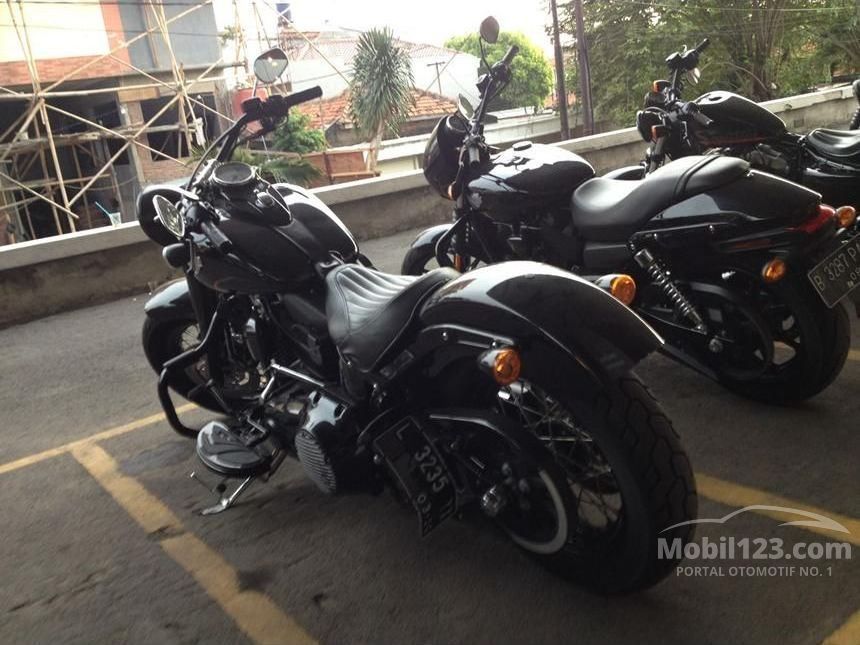 Jual Motor Harley  Davidson  Softall 2014 Slim 1 7 Manual 1 