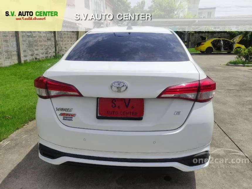 2020 Toyota Yaris Ativ E Sedan