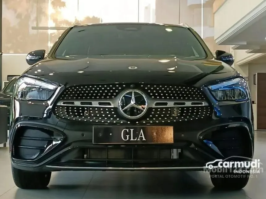 2024 Mercedes-Benz GLA200 AMG Line SUV