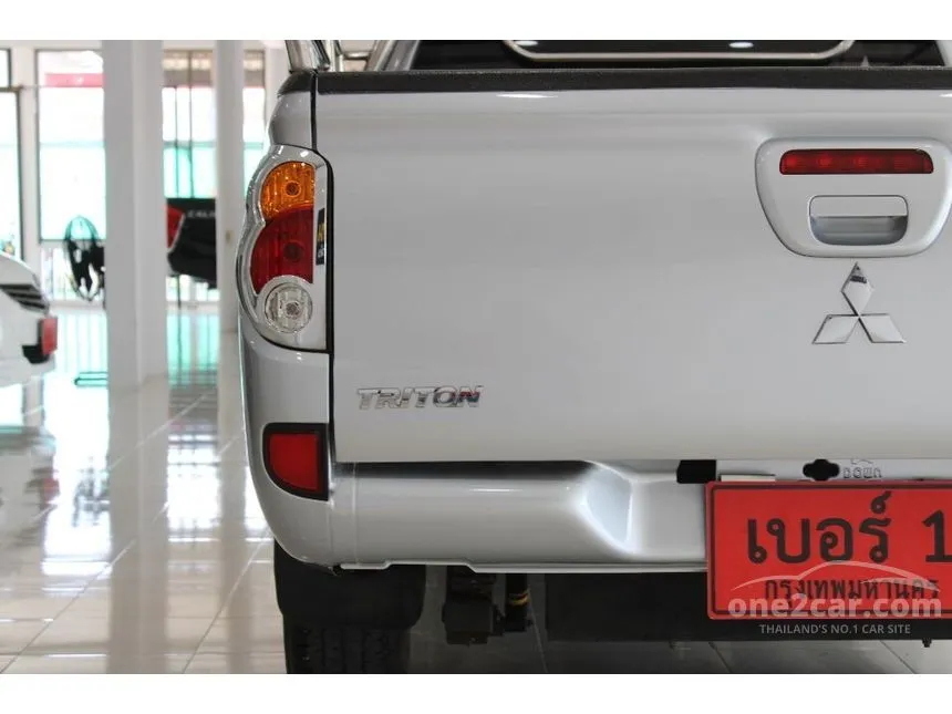 2013 Mitsubishi Triton GLX Pickup