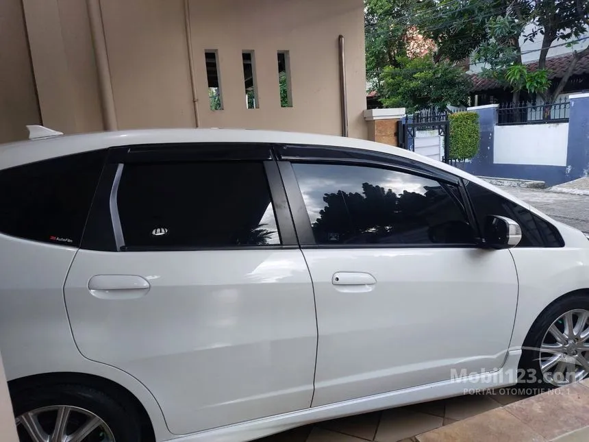 2014 Honda Jazz RS Hatchback