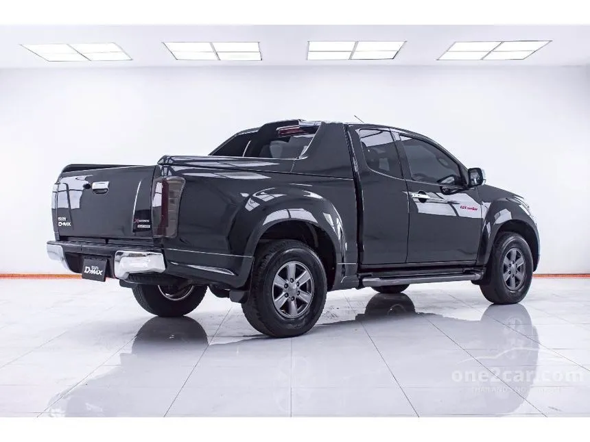 2013 Isuzu D-MAX Hi-Lander X-Series Space Cab Pickup