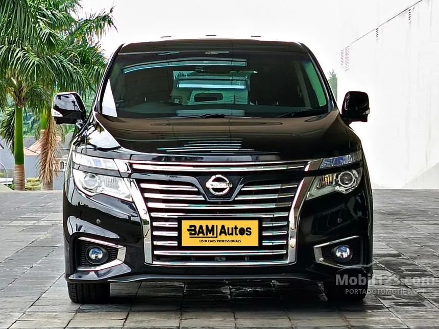 Jual Mobil Nissan Elgrand 2016 Highway Star 2.5 di DKI Jakarta Automatic MPV Hitam Rp 385.000.000