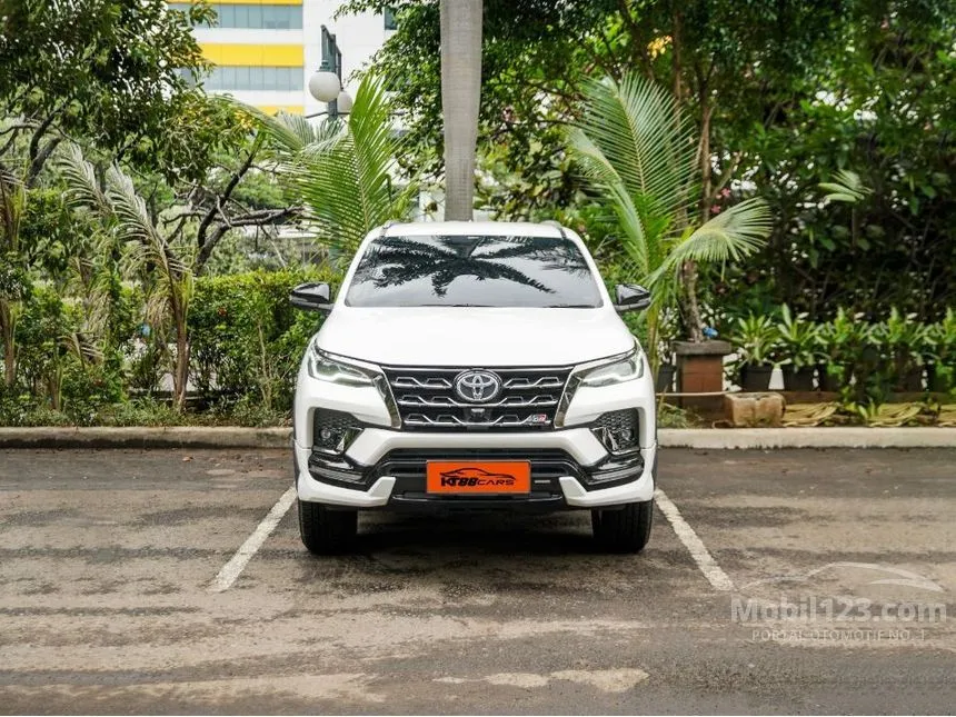 2022 Toyota Fortuner GR Sport 4X2 SUV