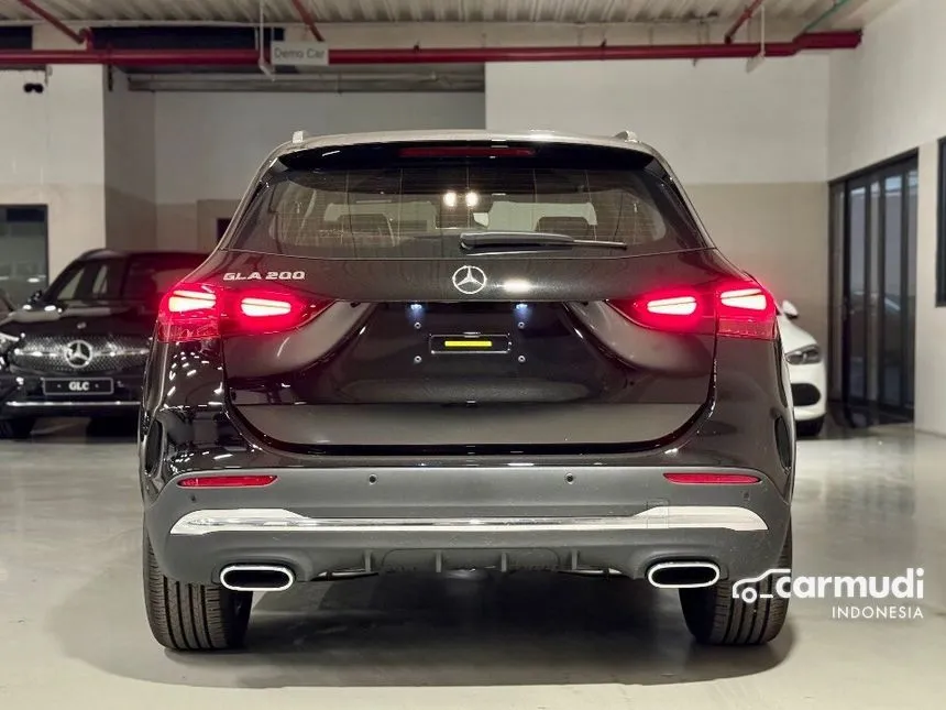 2024 Mercedes-Benz GLA200 AMG Line SUV