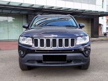 2012 Jeep Compass 2.4 Limited SUV 4x4 Limited Hitam, Sunroof, Ganjil, Dp 126jt,