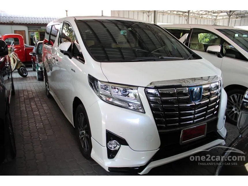 2017 Toyota Alphard HYBRID E-Four Van