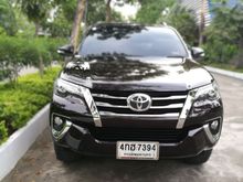 2015 Toyota Fortuner 2.8 (ปี 15-18) V SUV AT