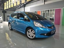 2010 Honda Jazz 1.5 RS Hatchback Total DP RINGAN! Kredit MUDAH! MURAH!