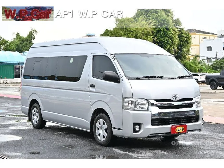 2019 Toyota HIACE D4D Van