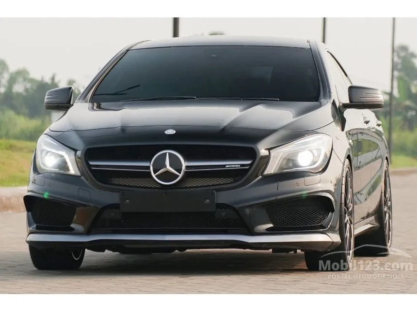 2015 Mercedes-Benz AMG CLA45 Coupe